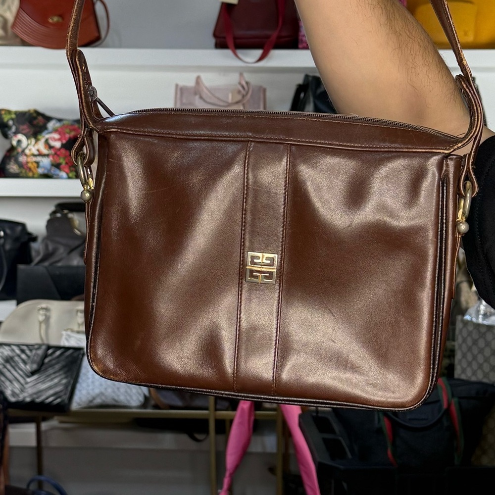 GIVENCHY SHOULDER BAG
